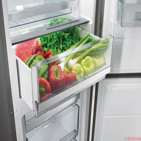 Khay chứa multibox drawer được tích hợp trên Bosch 2 cánh Side by Side KAN92VI35O